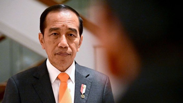 Drama sidang MK & “Shadow Politics” Jokowi
