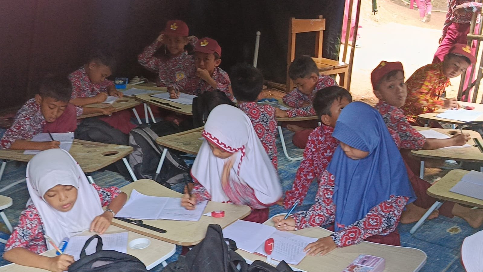 Cianjur Diguncang Gempa M 4,3, Warga Masih Dihantui Trauma Bencana 2022