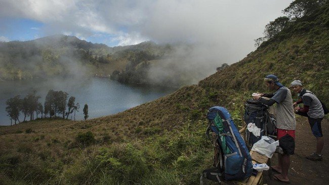 Antisipasi Cuaca Ekstrem, TNBTS Perpanjang Penutupan Pendakian Semeru