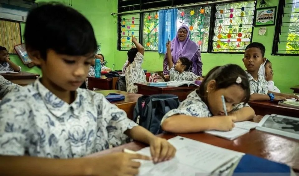 "Artificial Intelligence" dalam Pusaran Intelektual Pelajar