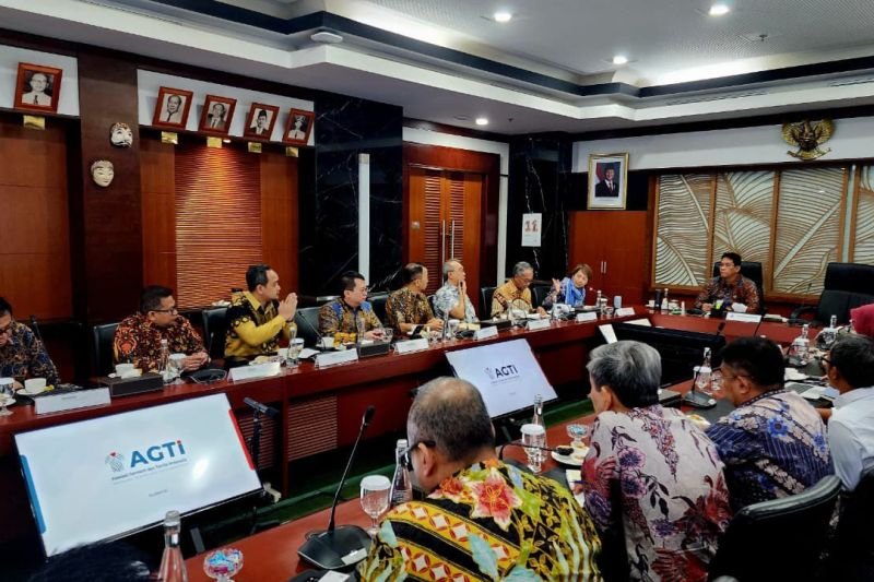 Temui Purbaya, AGTI Sampaikan Peta Jalan Perlindungan Industri Tekstil