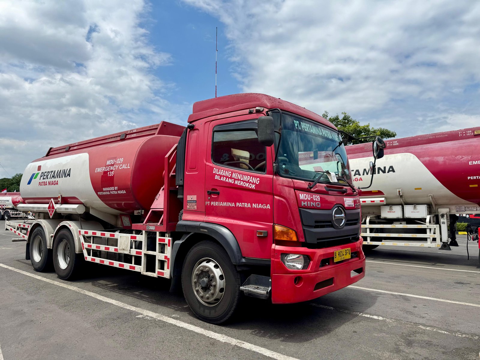 Hino Perkuat Layanan Perawatan Nasional untuk 2.773 Armada Pertamina Patra Niaga