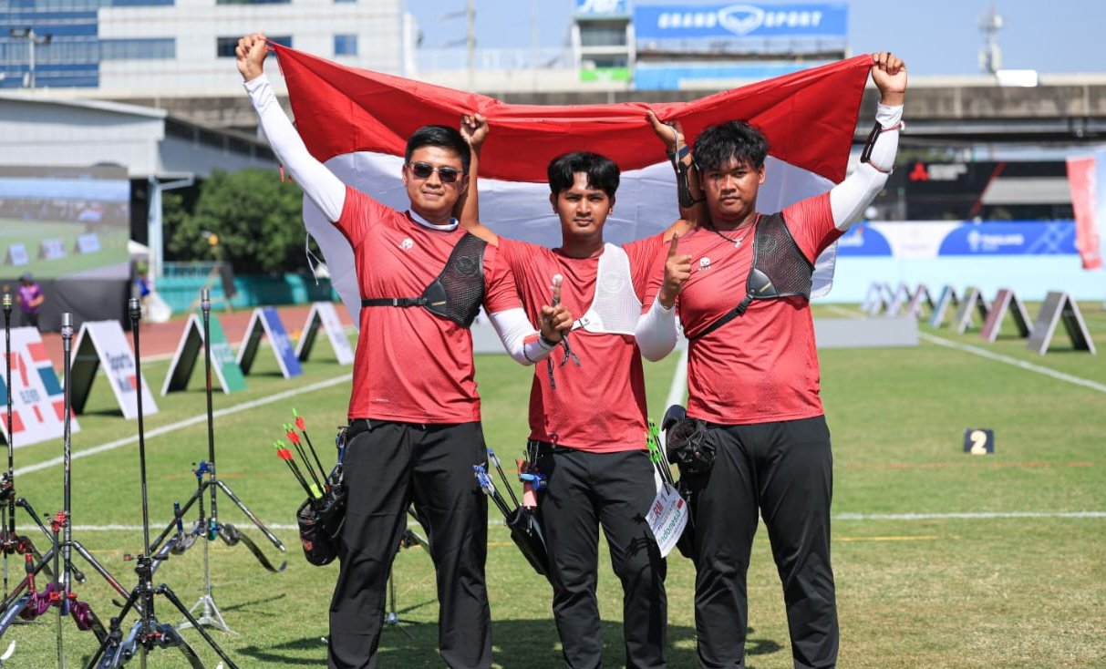 Tim Panahan Indonesia Kawinkan Emas Recurve Beregu di SEA Games 2025