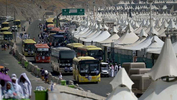 DPR Minta Danantara Transparan Kelola Kampung Haji