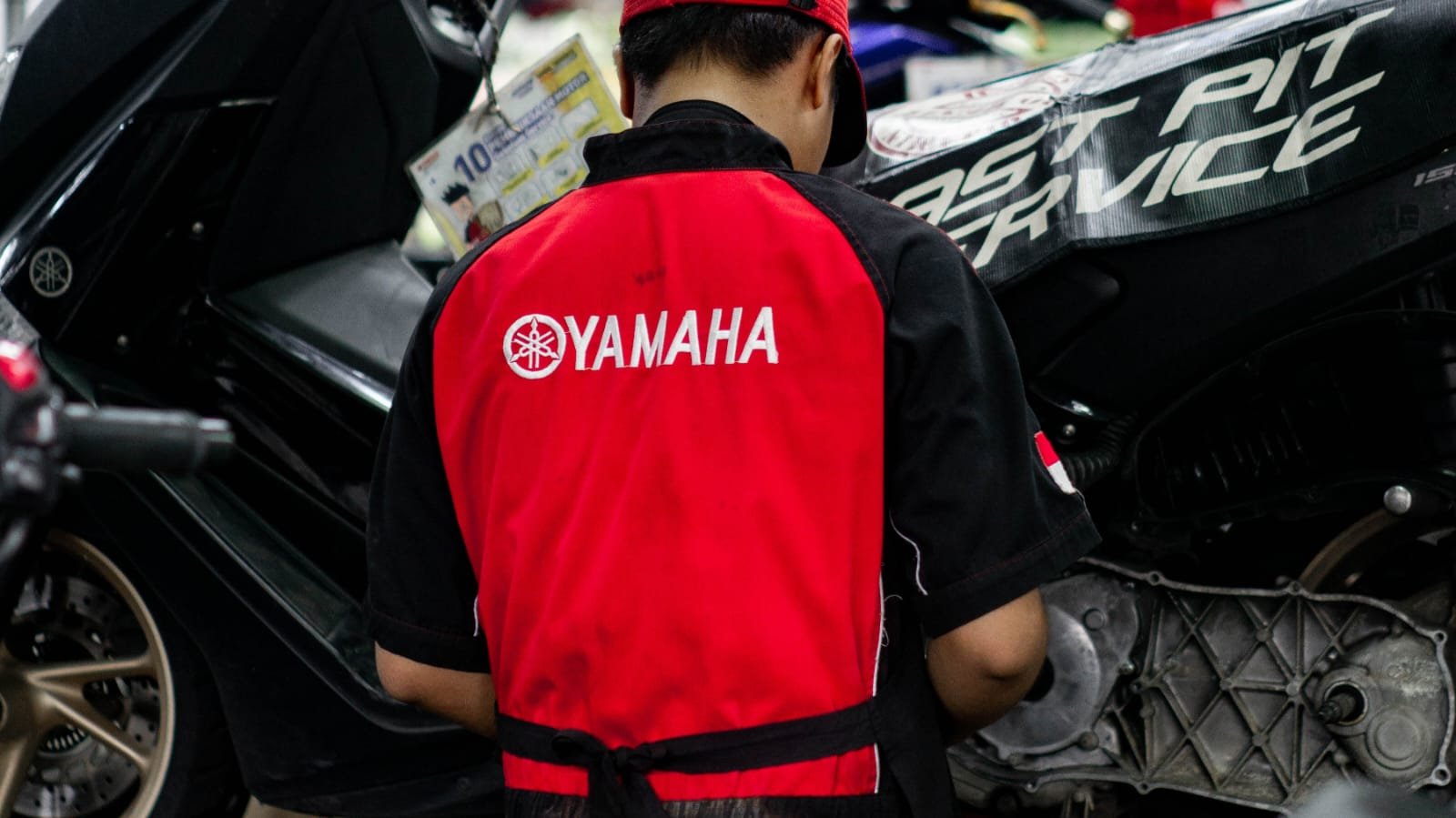 Yamaha Gaspol Liburan Akhir Tahun, Beri Keuntungan Servis Motor di Bengkel Resmi
