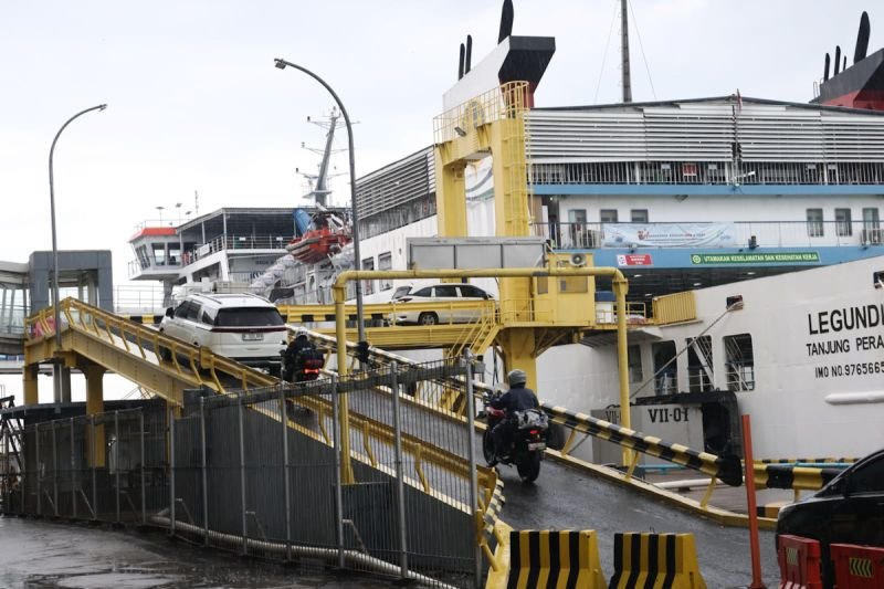 Libur Nataru, ASDP Layani 3,4 Juta Penumpang dan 850 Ribu Kendaraan