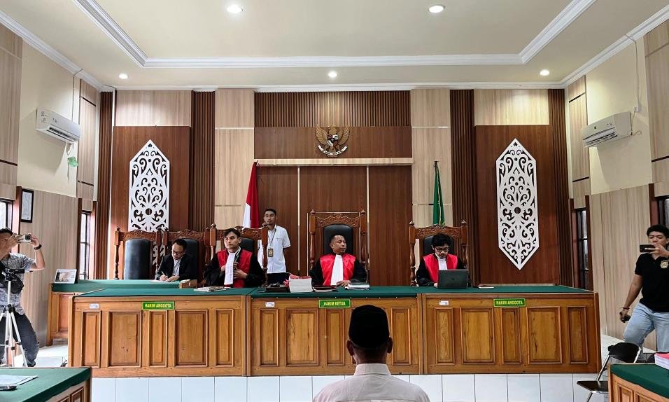 Saksi Kelimpungan di Sidang Tragedi Muara Kate