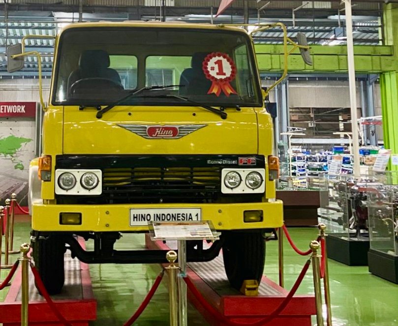 43 Tahun Bertumbuh Bersama Industri, Produksi Truk dan Bus Hino Berbasis Manufaktur Lokal