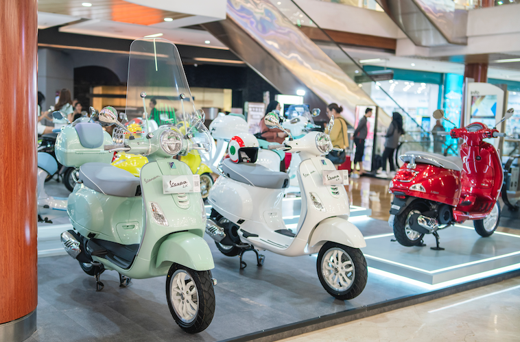 Vespa Tebar Promo Hingga Rp12 Juta + Lucky Dip di Bintaro Xchange