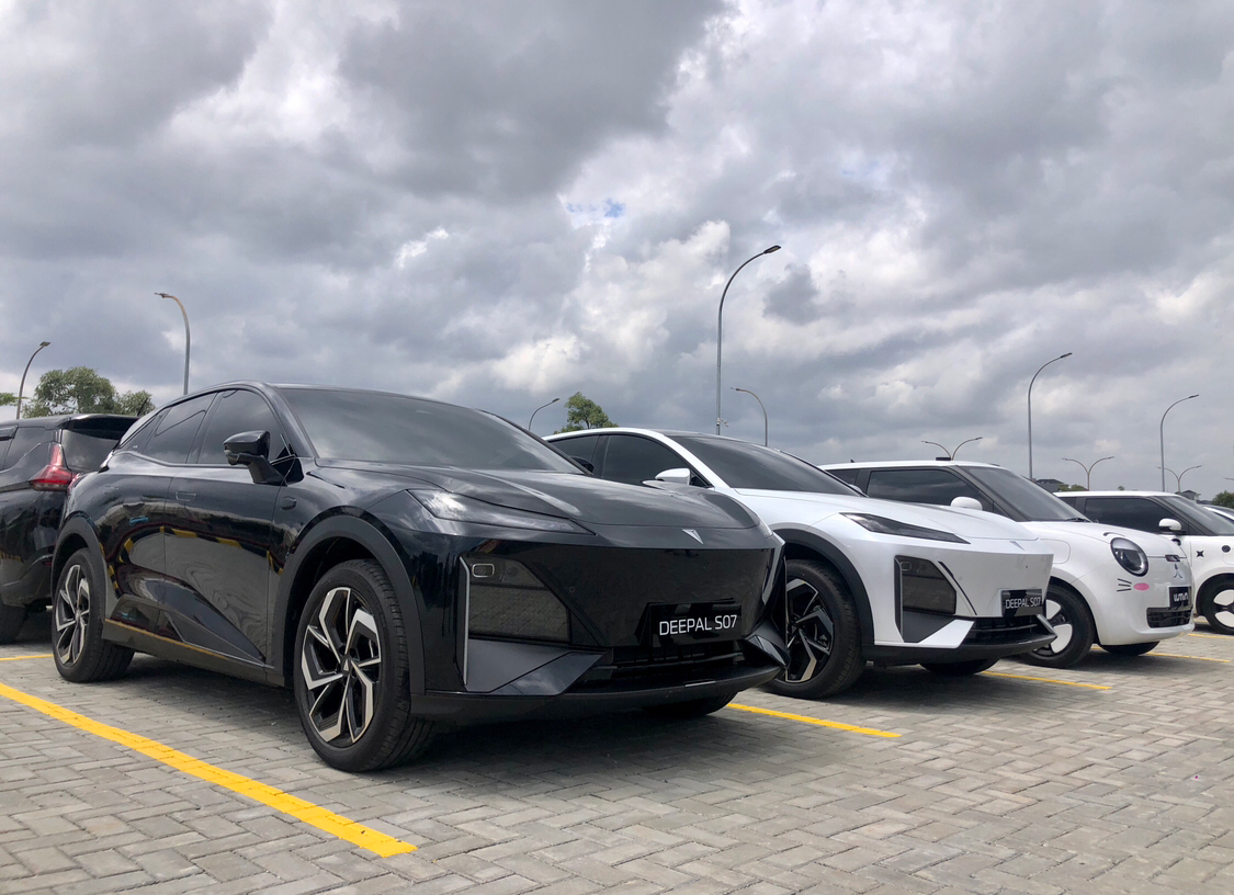 Hadirkan 3 Showroom Perdana,  Changan Siapkan Strategi untuk Target 20 Dealer pada 2026