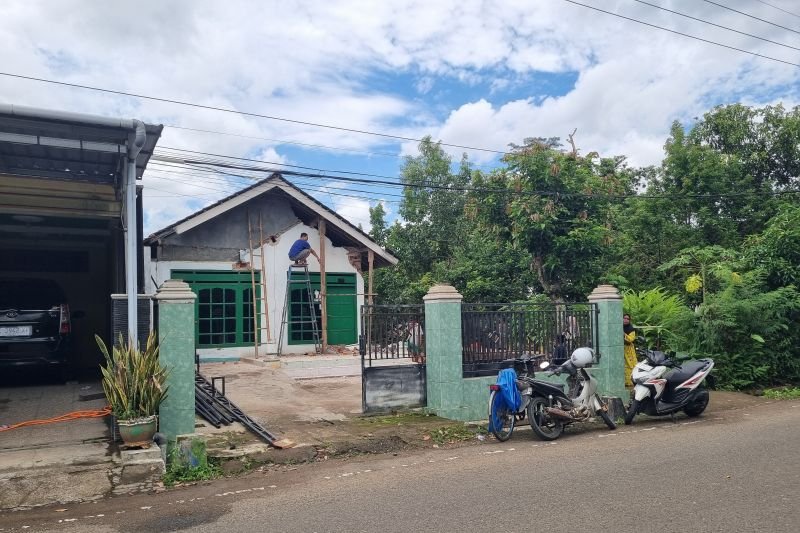Gempa M 6,4 Guncang Pacitan Dini Hari, BPBD Catat 15 Bangunan Rusak Termasuk Sekolah