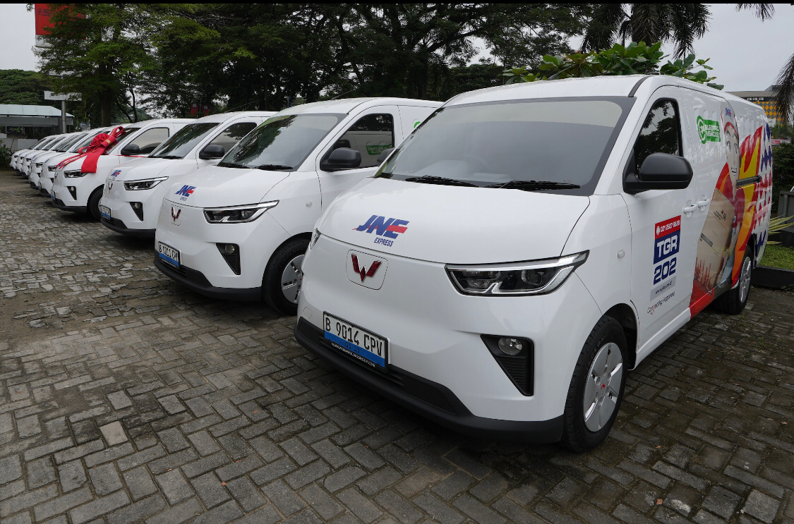 Wuling Siapkan Mitra EV untuk Perkuat Logistik JNE yang Ramah Lingkungan