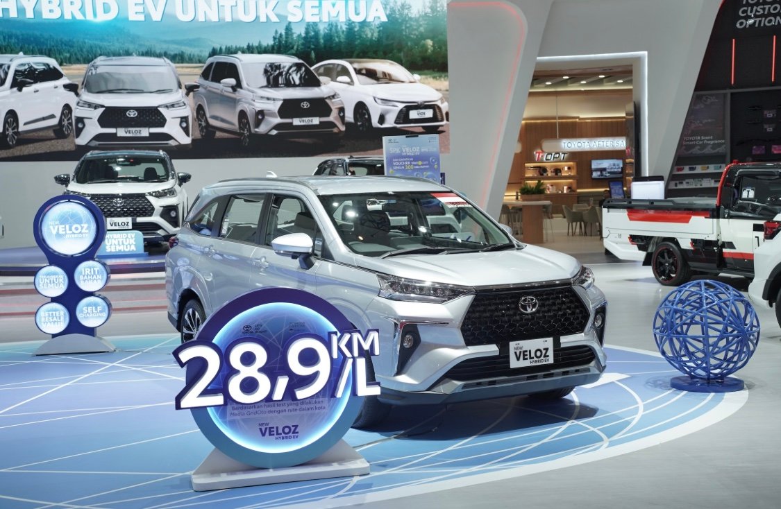 Toyota Raih 2.793 SPK di IIMS 2026, Penjualan New Veloz Hybrid EV Melesat