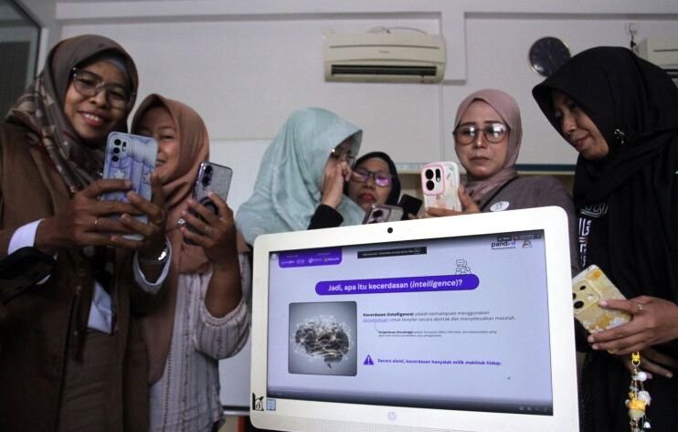Perempuan di Dunia Digital: Kesempatan Sama untuk Semua