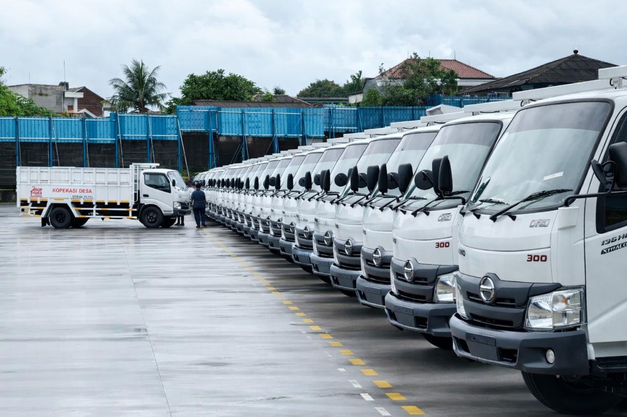 Hino Siap Suplai 10.000 Truk untuk Program Kopdes Merah Putih, Perkuat Distribusi Logistik hingga Pelosok