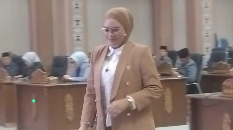 Dewan Barut Sri Neni Trianawati Dorong Pembangunan Jalan untuk Dukung Perekonomian
