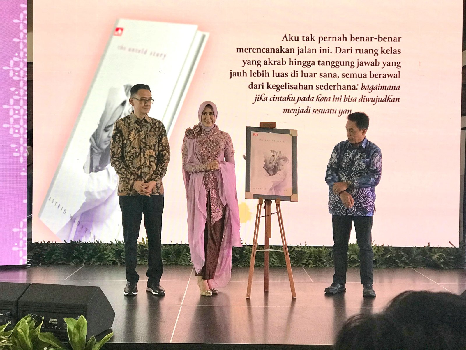 Wakil Wali Kota Solo Astrid Widayani Rilis Buku Perdana, Cerita Pengabdian dan Kepemimpinan Perempuan