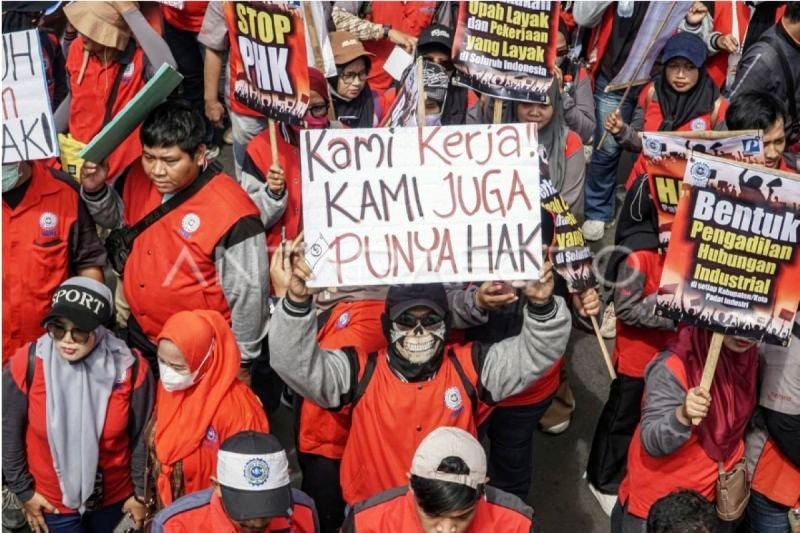 Buruh sehat, Indonesia bermartabat