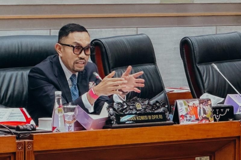 Prabowo Tekan Perpres, DPR Minta Hakim Ad Hoc Lebih Profesional