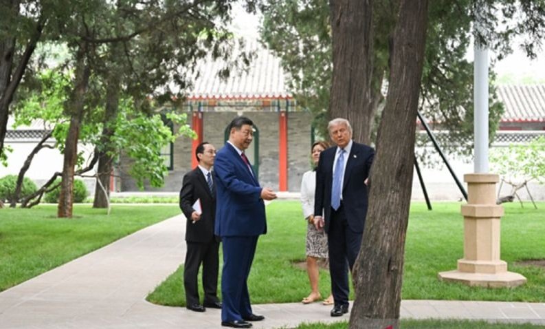Trump Minta China dan Taiwan Menahan Diri di Tengah Ketegangan Selat Taiwan