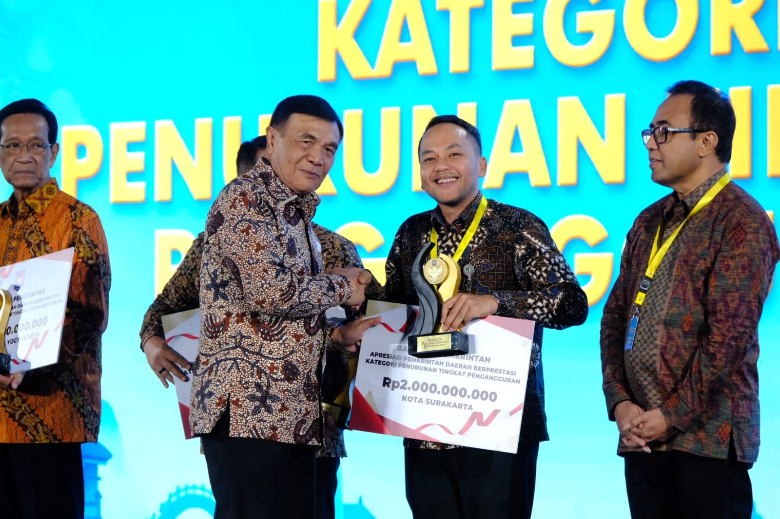 Rumah Siap Kerja Antar Solo Raih Penghargaan Nasional Penurunan Pengangguran