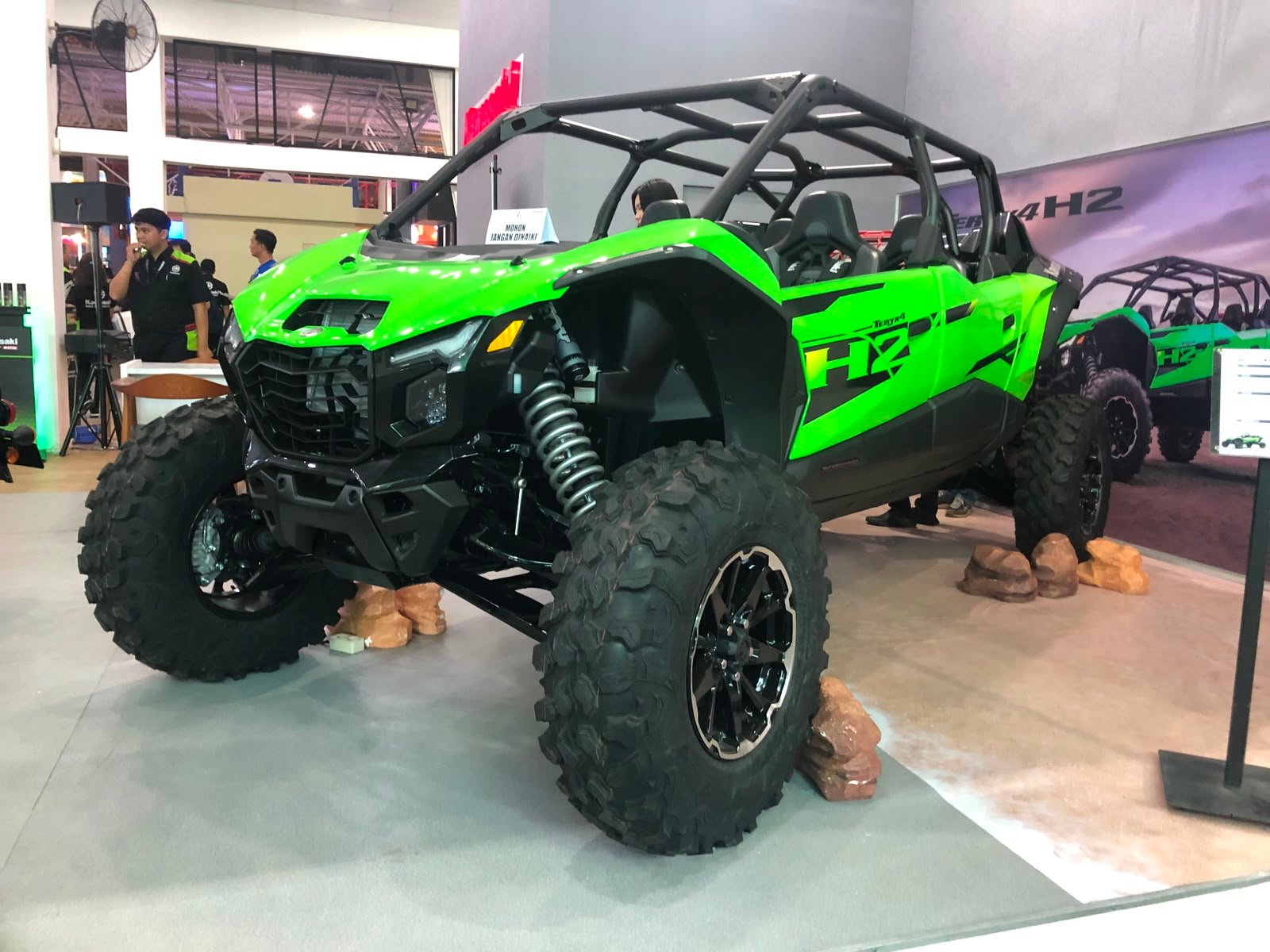 Kawasaki Teryx4 H2 Meluncur di Indonesia, ATV Bertenaga Buas Siap Taklukkan Medan Ekstrem