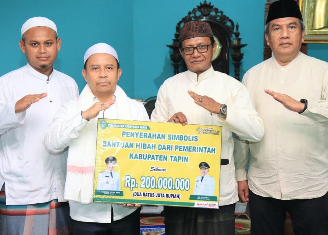 Pemkab Tapin Salurkan Hibah Rp200 Juta Pengembangan Mesjid di Piani