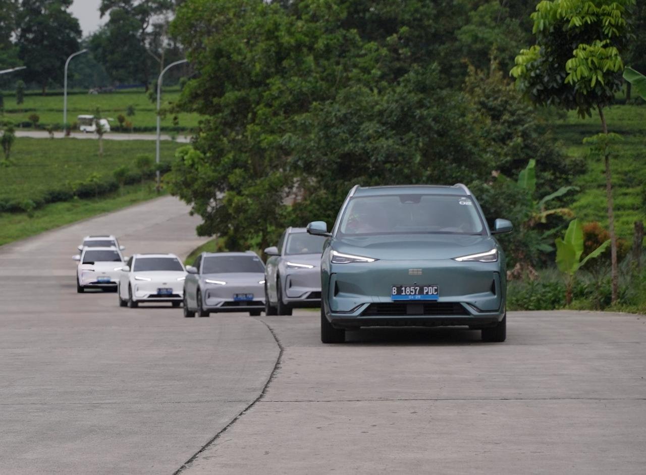 Biaya Perawatan Geely EX5 Mulai Rp122 Ribu/Bulan, Starray EM-i Diklaim Lebih Hemat untuk Harian
