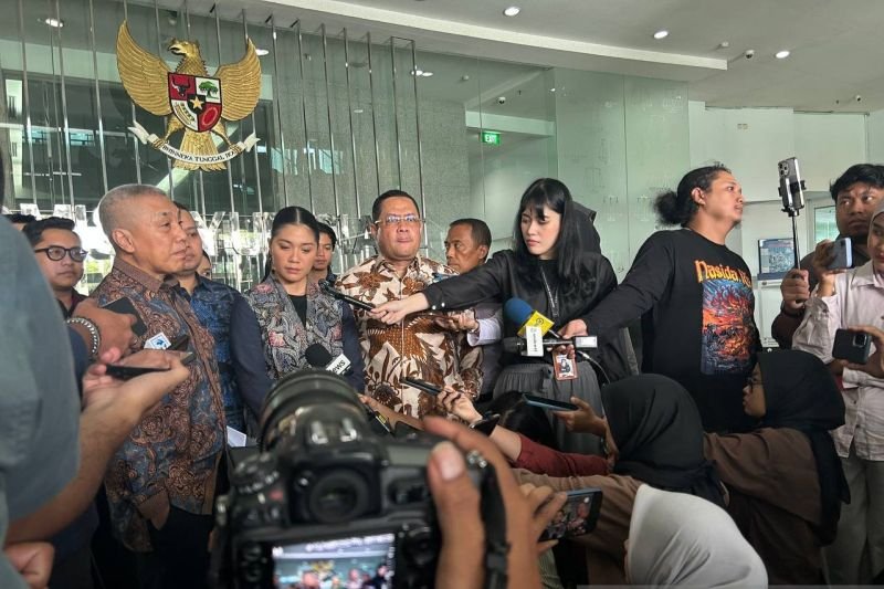Nadiem Makarim Laporkan Empat Hakim PN Tipikor ke Komisi Yudisial
