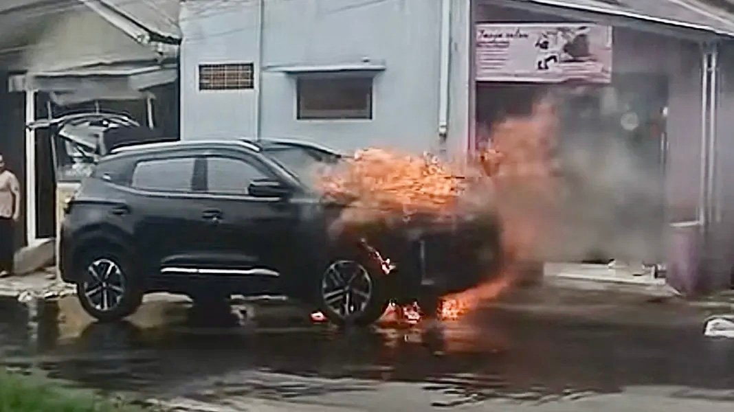 Chery Ungkap Penyebab Tiggo Cross CSH Terbakar di Bandung, Bukan Akibat Kerusakan Komponen Mobil