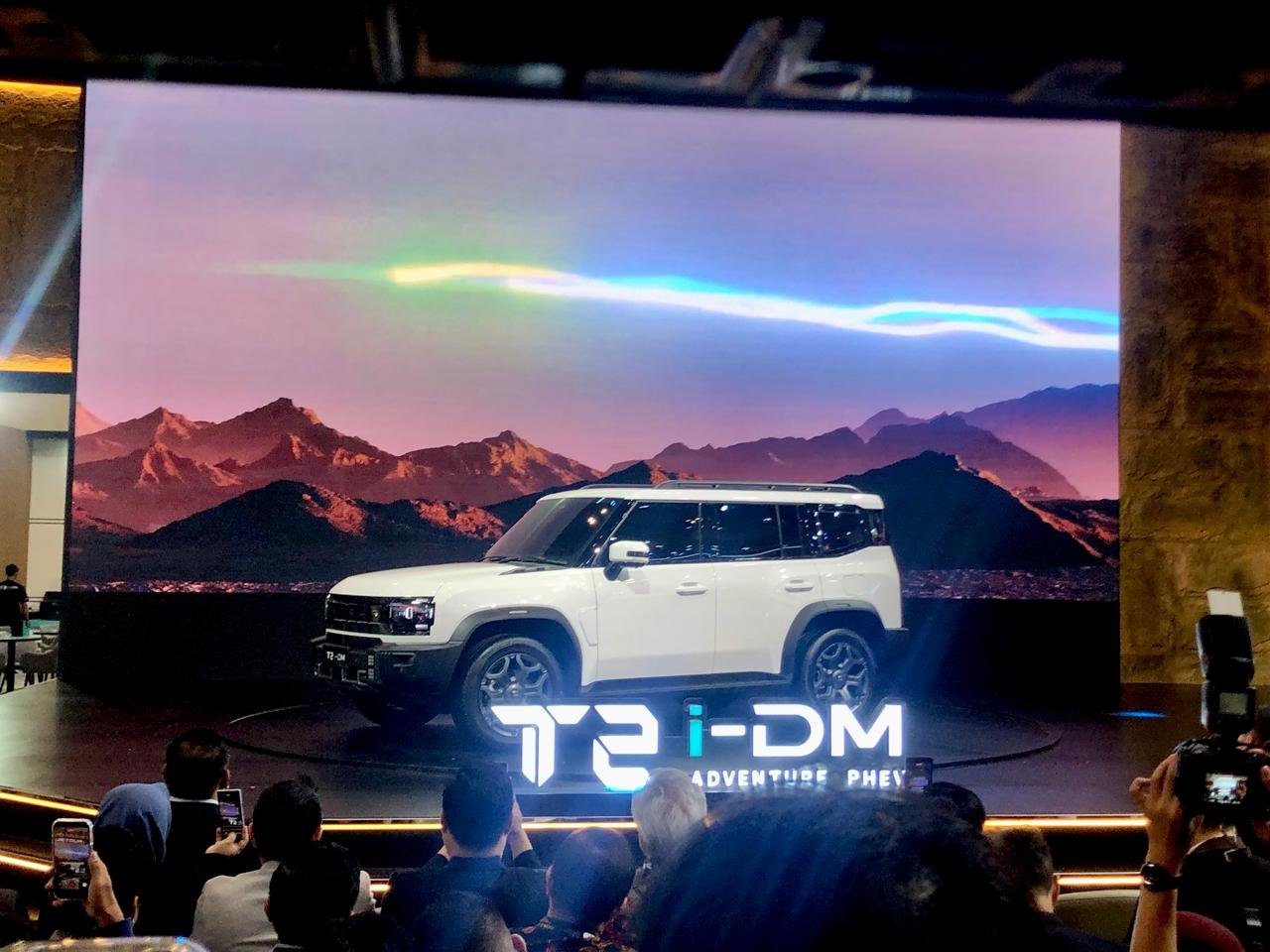 Jetour T2 i-DM Sapa GIIAS 2026, SUV Adventure PHEV Dibanderol Rp 600 Jutaan