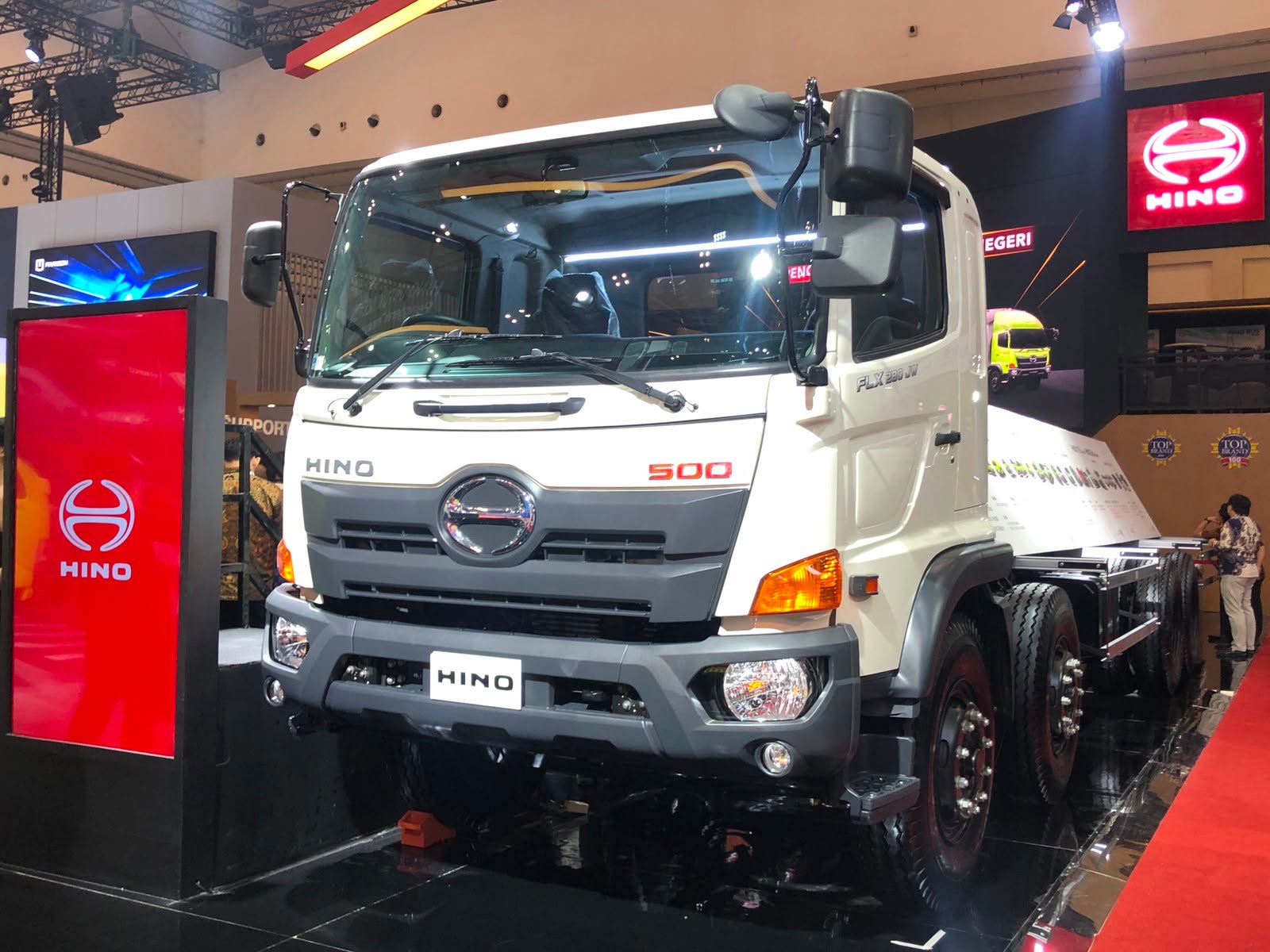 Hino Digitalisasi PDI dan Standarisasi Karoseri Demi Jaga Kualitas Kendaraan Niaga