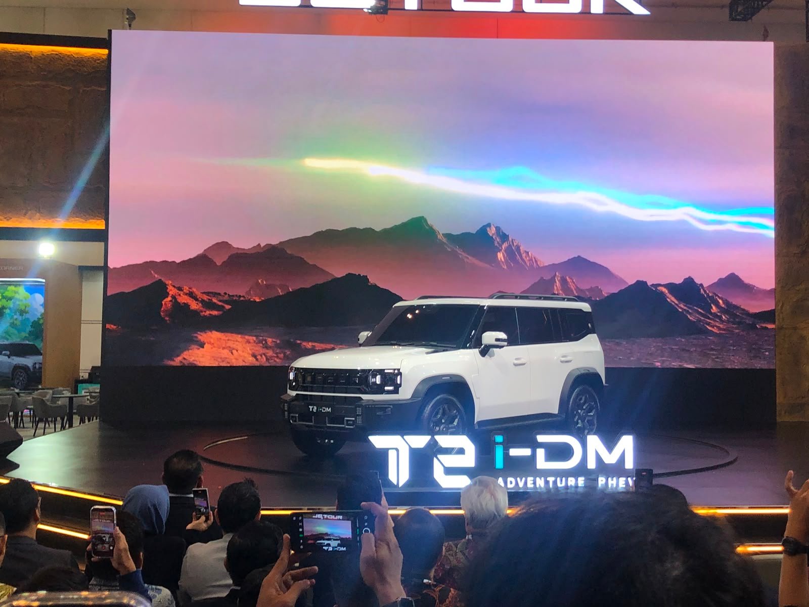 Ribuan Mobil Jetour Dipesan di GIIAS 2026, T2 i-DM dan T1 i-DM Kuasai 72 Persen Pesanan
