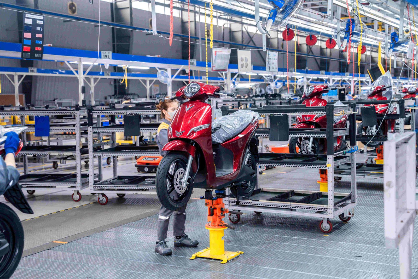 VinFast Bikin Gebrakan di Pasar Motor Listrik, Siapkan Strategi Jitu untuk Kuasai Jalanan Indonesia