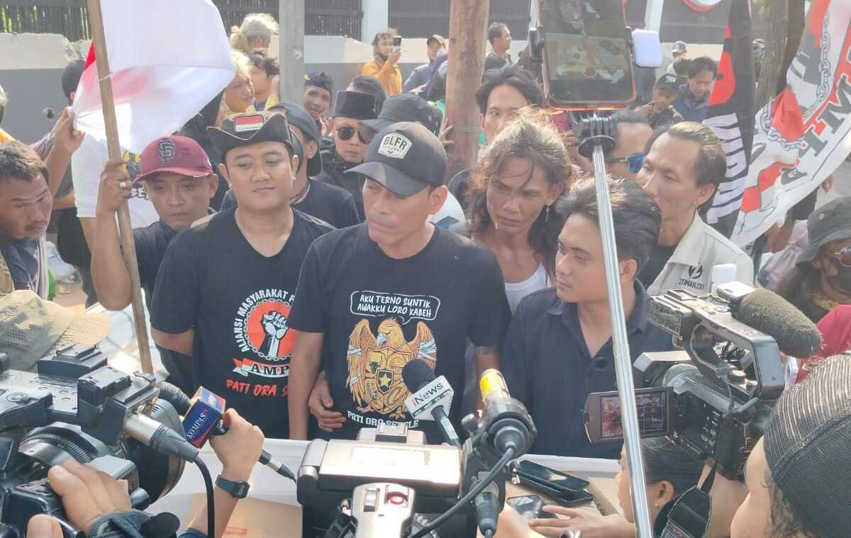 AMPB: Polisi Hambat Keberangkatan Armada Bus Massa Aksi Agustus