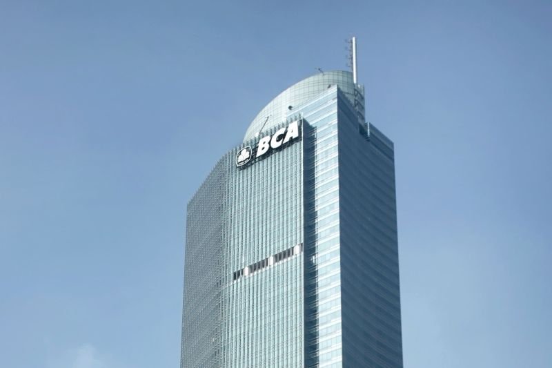 BCA Tepis Kabar Akusisi Saham Haji Isam