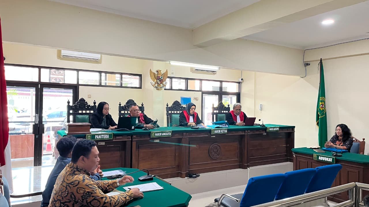 Pekerja PKWT Di-PHK Sepihak, Perusahaan Dihukum Bayar Rp22,25 Juta