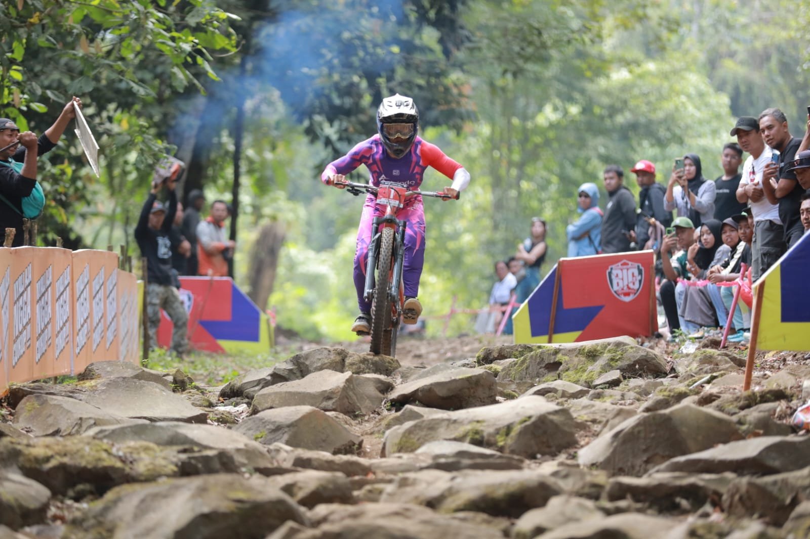 Arjuno Bike Park Tantang Para Downhiller di Seri II 76 Ultimate Downhill