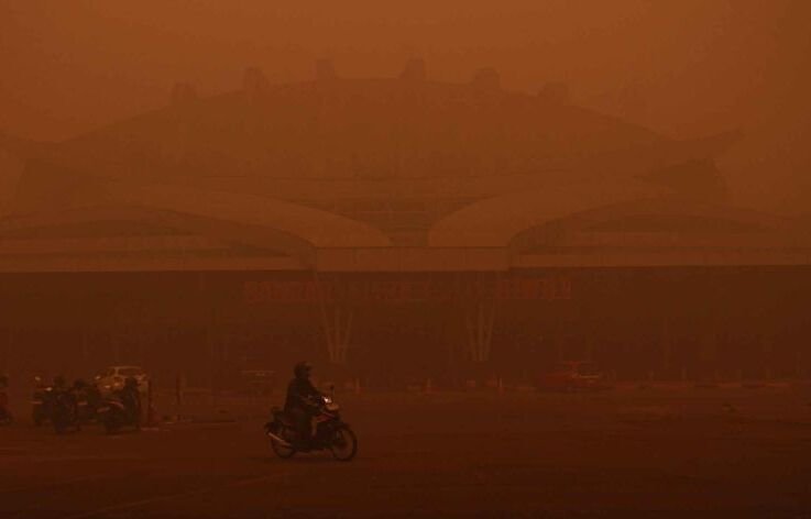 DPR Ingatkan Asap Karhutla Berpotensi Melanggar HAM