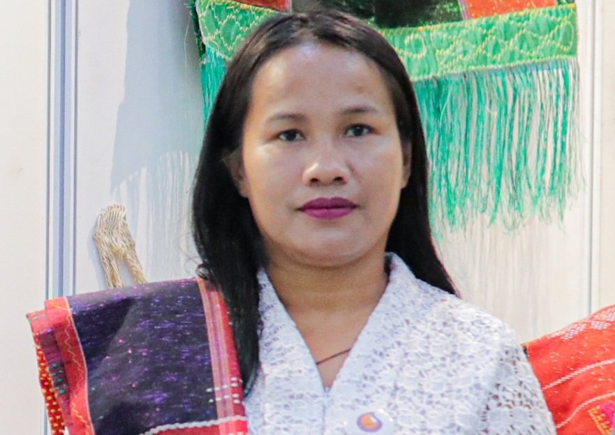 Kisah Perjuangan Nurinda, Perempuan Penjaga Tanah Adat Sihaporas