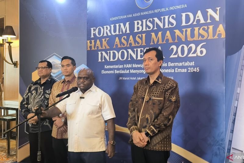 Natalius Pigai Dorong Perusahaan Terapkan Prinsip Bisnis Berbasis HAM